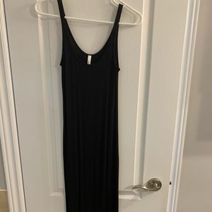 Babaton Midi fitted dress